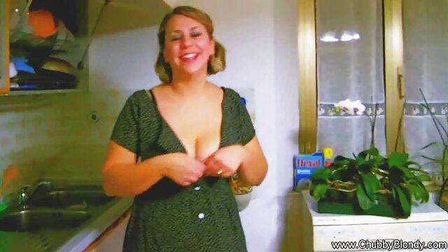 HD :  Pieredzējis gaiļa zīdējs tiek barots ar cum Cool porno filmas 